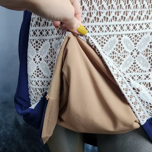 Anne Klein Sleeveless Lace Blue and White Sheath Dress | Women's 14 - Picture 12 of 15